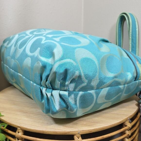 Coach Poppy Signature Tote with Matching Wallet - Picture 7 of 16